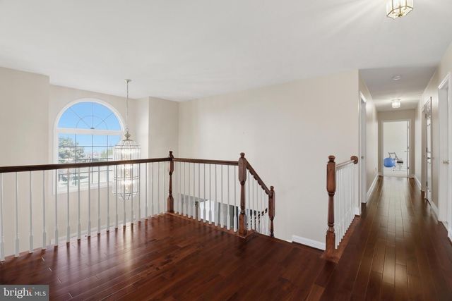 320 WHEATSHEAF DR, New Castle, DE 19720