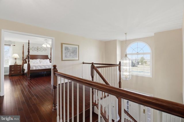 320 WHEATSHEAF DR, New Castle, DE 19720