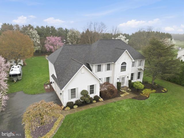 320 WHEATSHEAF DR, New Castle, DE 19720