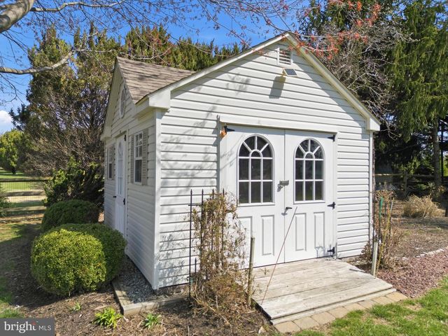 320 WHEATSHEAF DR, New Castle, DE 19720