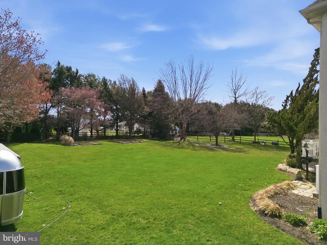 320 WHEATSHEAF DR, New Castle, DE 19720