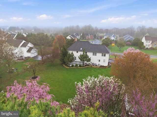 320 WHEATSHEAF DR, New Castle, DE 19720