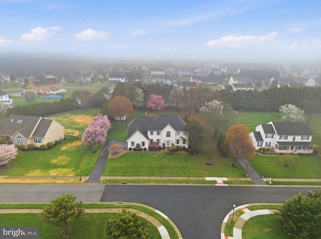 320 WHEATSHEAF DR, New Castle, DE 19720