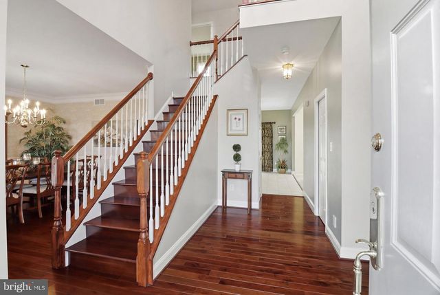 320 WHEATSHEAF DR, New Castle, DE 19720