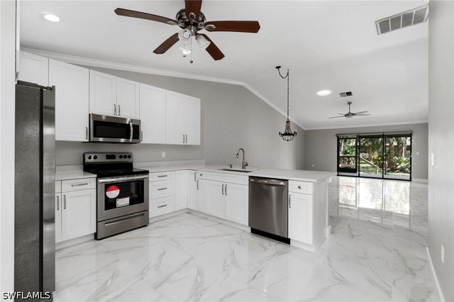 17754 Grande Bayou CT, Fort Myers, FL 33908