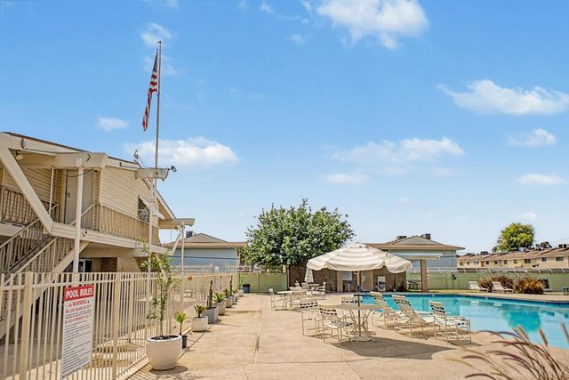 4522 N 15TH Avenue, Phoenix, AZ 85015