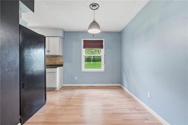 2602 Leewood Road, Harrisonville, MO 64701