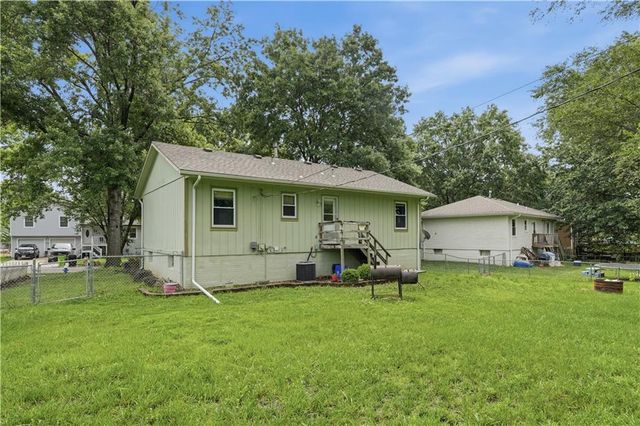 2602 Leewood Road, Harrisonville, MO 64701
