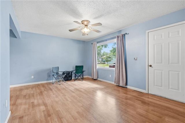 2602 Leewood Road, Harrisonville, MO 64701