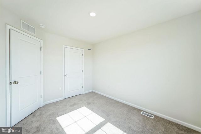 8336 ALEXANDER CT, Breinigsville, PA 18031