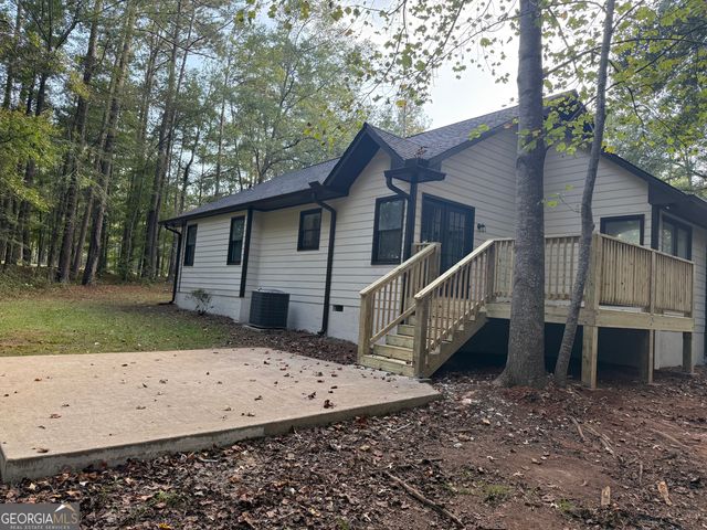 589 WATERVIEW Drive, Lagrange, GA 30240