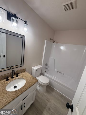 589 WATERVIEW Drive, Lagrange, GA 30240