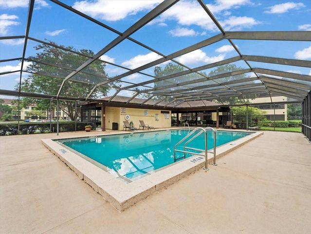 13604 S VILLAGE DRIVE 314, Tampa, FL 33618