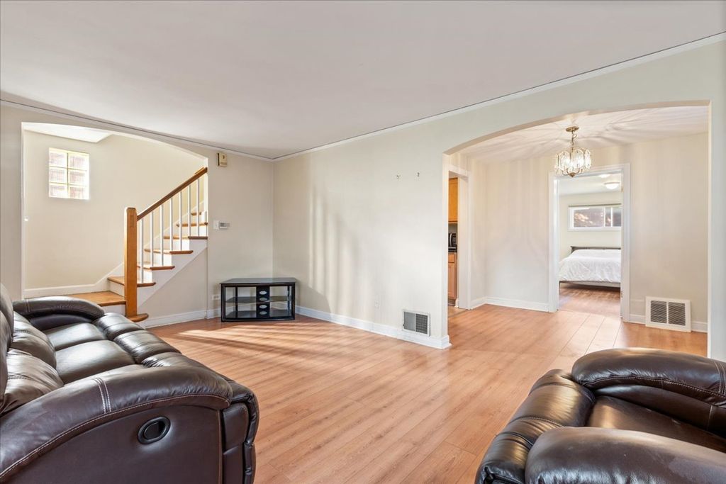7350 W Summerdale Avenue, Chicago, IL 60656 — photo 4