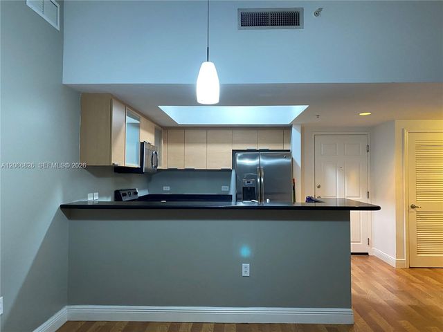 140 S Dixie Highway 1025, Hollywood, FL 33020