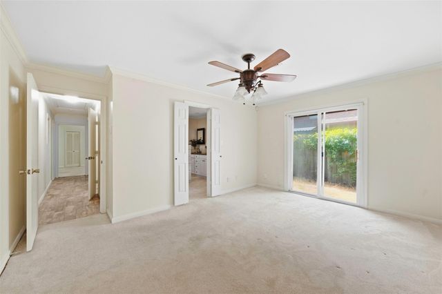 2206 Nantucket Drive B, Houston, TX 77057