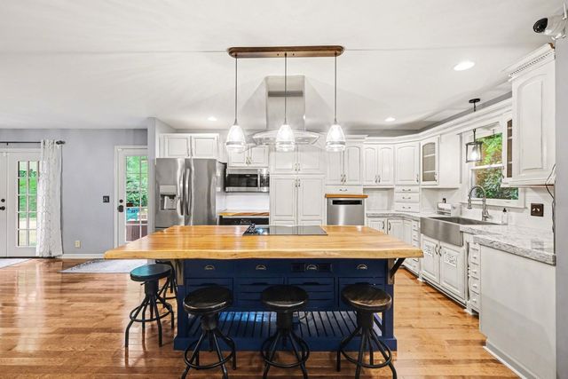 406 Hicks Rd, Nashville, TN 37221