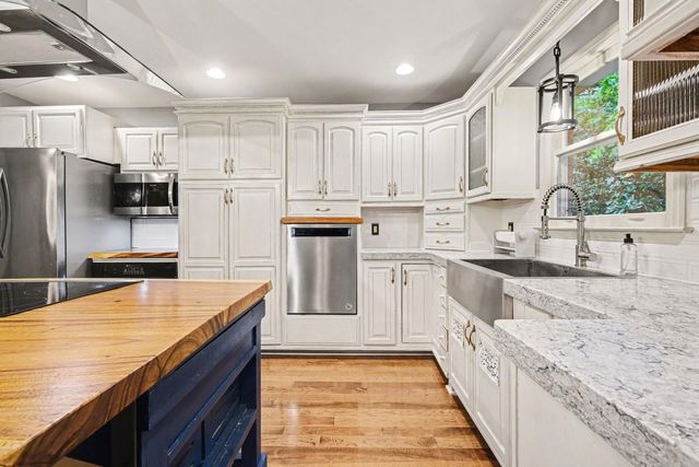 406 Hicks Rd, Nashville, TN 37221