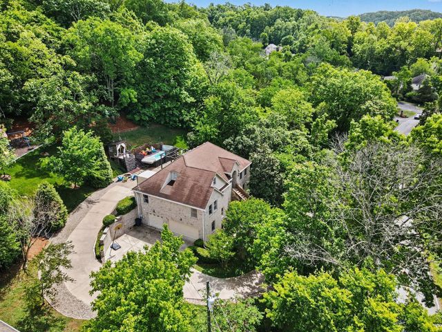 406 Hicks Rd, Nashville, TN 37221