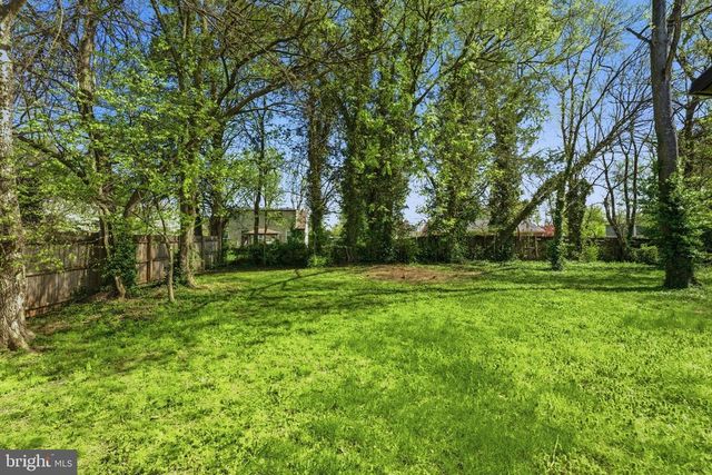 179 MANSFIELD ST, Fredericksburg, VA 22408
