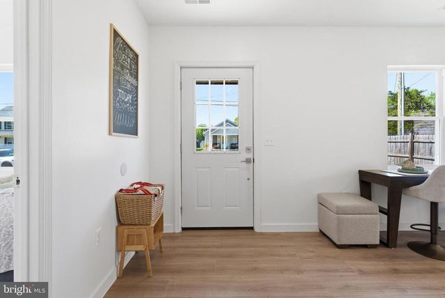 179 MANSFIELD ST, Fredericksburg, VA 22408