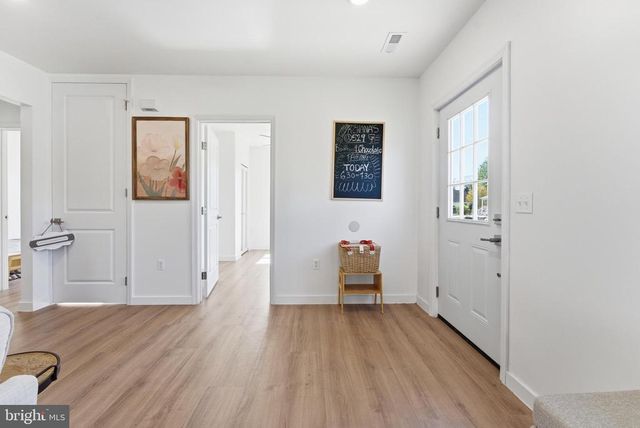 179 MANSFIELD ST, Fredericksburg, VA 22408