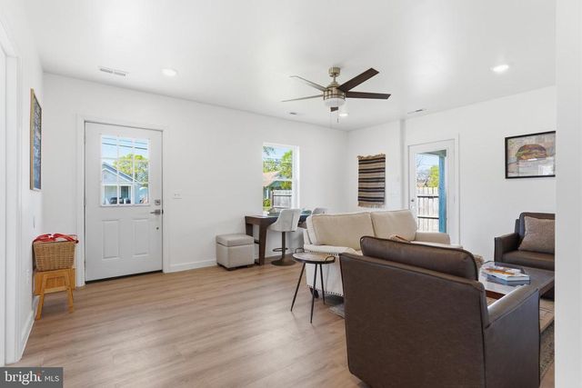 179 MANSFIELD ST, Fredericksburg, VA 22408