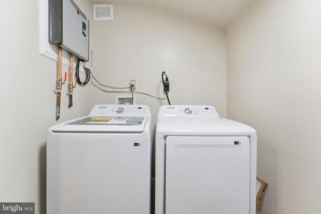 179 MANSFIELD ST, Fredericksburg, VA 22408