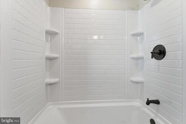 179 MANSFIELD ST, Fredericksburg, VA 22408