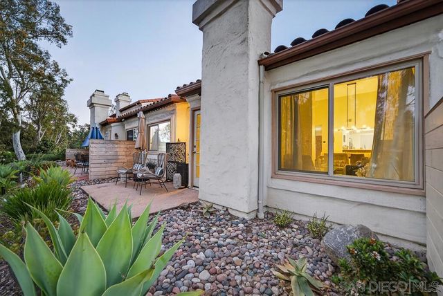 12242 Paseo Lucido C, San Diego, CA 92128