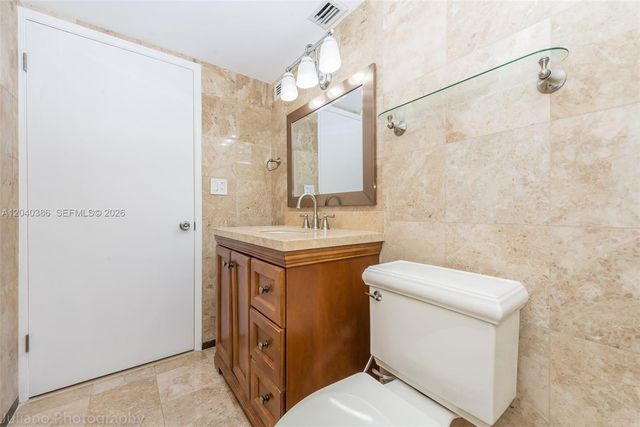1901 Brickell Avenue B912, Miami, FL 33129