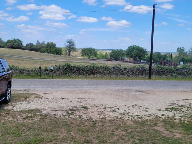 205 2nd Ave 1 & 2, Smithville, TX 78957