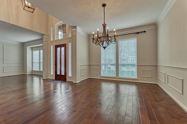 18 Gallant Oak Place, The Woodlands, TX 77381