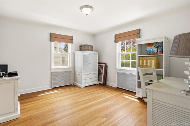 325 Frank Avenue, Mamaroneck, NY 10543