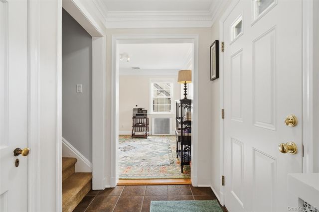 325 Frank Avenue, Mamaroneck, NY 10543