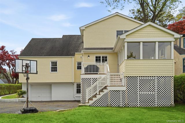 325 Frank Avenue, Mamaroneck, NY 10543