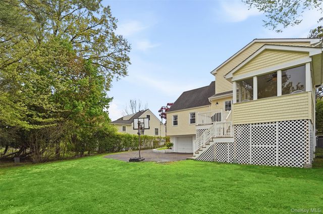 325 Frank Avenue, Mamaroneck, NY 10543