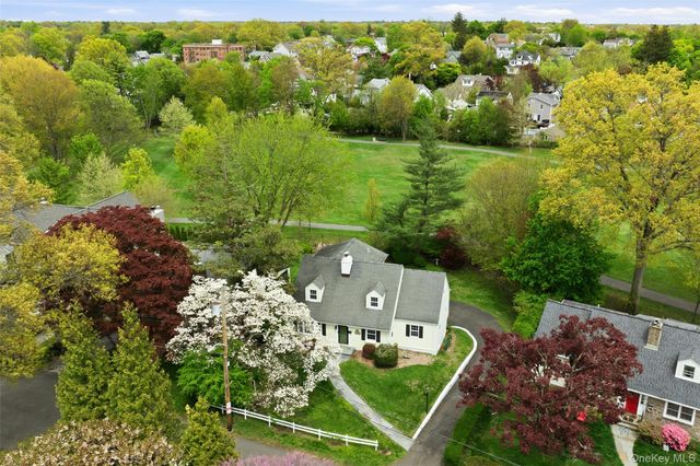 325 Frank Avenue, Mamaroneck, NY 10543