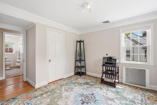 325 Frank Avenue, Mamaroneck, NY 10543