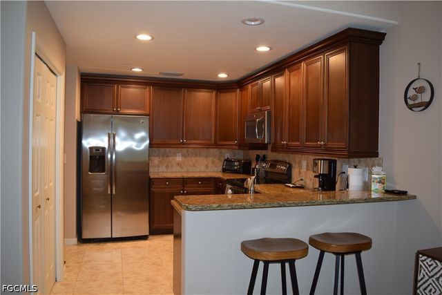 6661 Alden Woods 101, Naples, FL 34113
