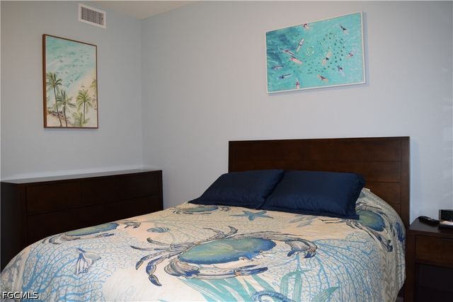 6661 Alden Woods 101, Naples, FL 34113