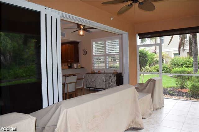 6661 Alden Woods 101, Naples, FL 34113