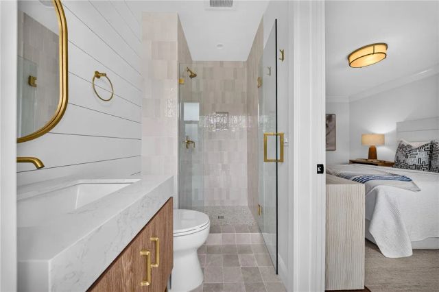 1609 Ruth, Newport Beach, CA 92660