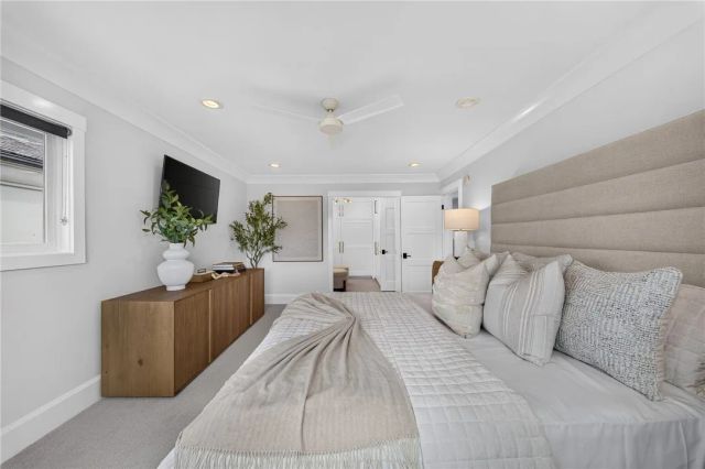 1609 Ruth, Newport Beach, CA 92660