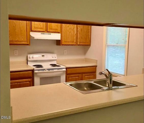 729 Branniff Drive, Cary, NC 27513