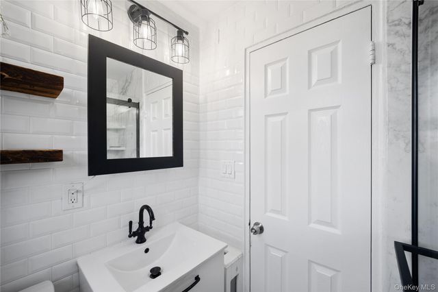 247-48 77th Crescent Lower, Bellerose, NY 11426