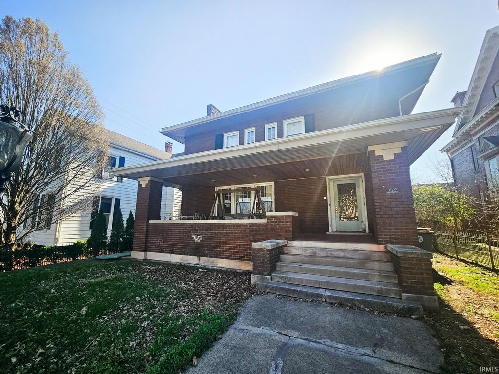 819 Buntin Street, Vincennes, IN 47591