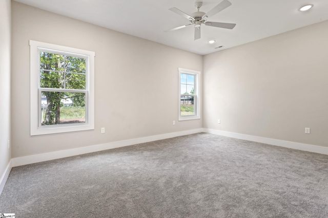 18 N Georgia Avenue, Greenville, SC 29611