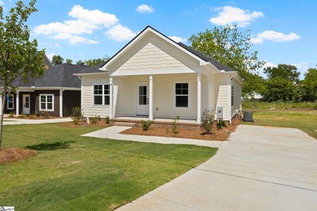 18 N Georgia Avenue, Greenville, SC 29611