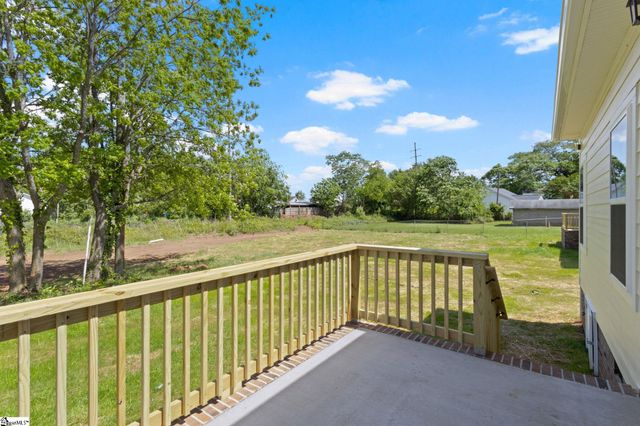 18 N Georgia Avenue, Greenville, SC 29611